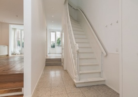 Johannes Verhulststraat 200-hs,Amsterdam,Noord-Holland Nederland,4 Slaapkamers Slaapkamers,1 BadkamerBadkamers,Appartement,Johannes Verhulststraat,1,1083