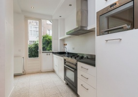Johannes Verhulststraat 200-hs,Amsterdam,Noord-Holland Nederland,4 Slaapkamers Slaapkamers,1 BadkamerBadkamers,Appartement,Johannes Verhulststraat,1,1083