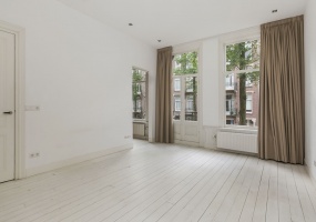 Johannes Verhulststraat 200-hs,Amsterdam,Noord-Holland Nederland,4 Slaapkamers Slaapkamers,1 BadkamerBadkamers,Appartement,Johannes Verhulststraat,1,1083