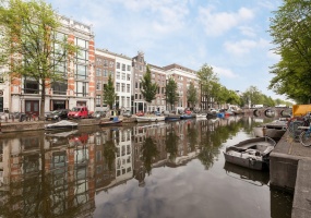 Keizersgracht 391 F 1016 EJ,Amsterdam,Noord-Holland Nederland,3 Slaapkamers Slaapkamers,1 BadkamerBadkamers,Appartement,Keizersgracht,2,1107
