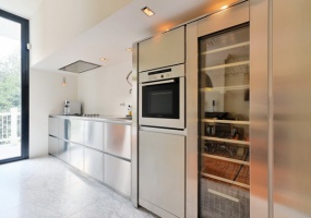 Cornelis Schuytstraat 6 hs 1071 JH, Amsterdam, Noord-Holland Nederland, 2 Bedrooms Bedrooms, ,2 BathroomsBathrooms,Apartment,For Rent,Cornelis Schuytstraat ,1110