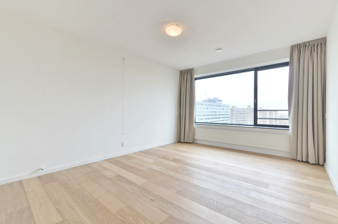 Tommaso Albinonistraat 132,Amsterdam,Noord-Holland Nederland,3 Bedrooms Bedrooms,2 BathroomsBathrooms,Apartment,Eurocenter,Tommaso Albinonistraat,11,1131