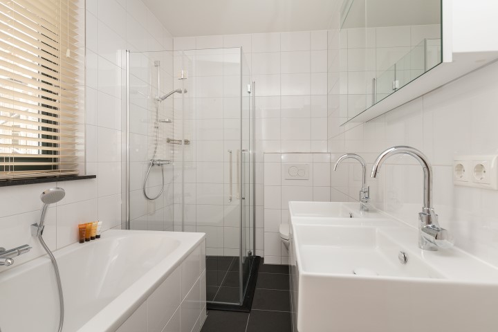 Rustenburgerstraat 140 C,Amsterdam,Noord-Holland Nederland,2 Bedrooms Bedrooms,1 BathroomBathrooms,Apartment,Rustenburgerstraat 140 C ,1,1134