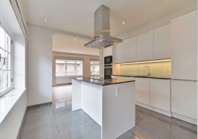 Titiaanstraat 29-II, Amsterdam, Noord-Holland Nederland, 4 Bedrooms Bedrooms, ,2 BathroomsBathrooms,Apartment,For Rent,Titiaanstraat,2,1136