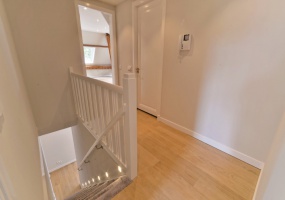 Titiaanstraat 29-II, Amsterdam, Noord-Holland Nederland, 4 Bedrooms Bedrooms, ,2 BathroomsBathrooms,Apartment,For Rent,Titiaanstraat,2,1136