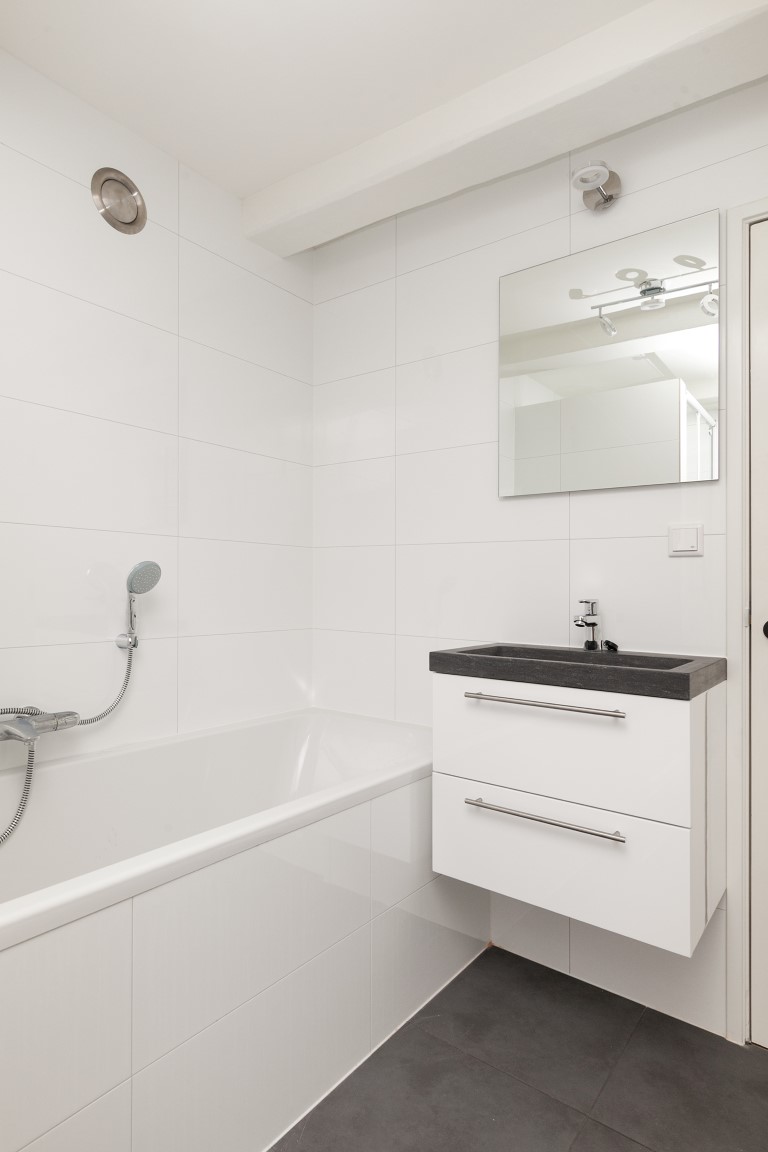 Koggestraat 5-F,Amsterdam,Noord-Holland Nederland,1 Bedroom Bedrooms,1 BathroomBathrooms,Apartment,Koggestraat ,2,1149