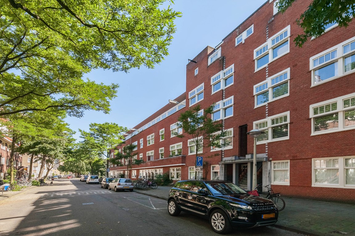 Jekerstraat 9-II,Amsterdam,Noord-Holland Nederland,3 Slaapkamers Slaapkamers,1 BadkamerBadkamers,Appartement,Jekerstraat,2,1154