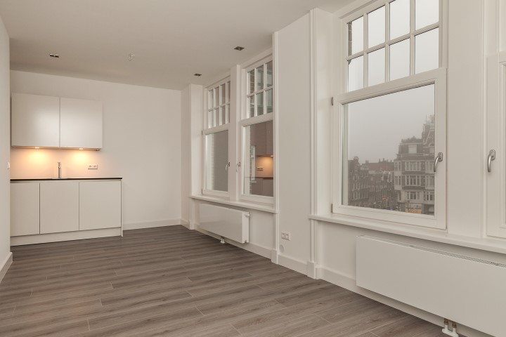 Prins Hendrikkade 7III,Amsterdam,Noord-Holland Nederland,1 Bedroom Bedrooms,1 BathroomBathrooms,Apartment,Prins Hendrikkade ,1160