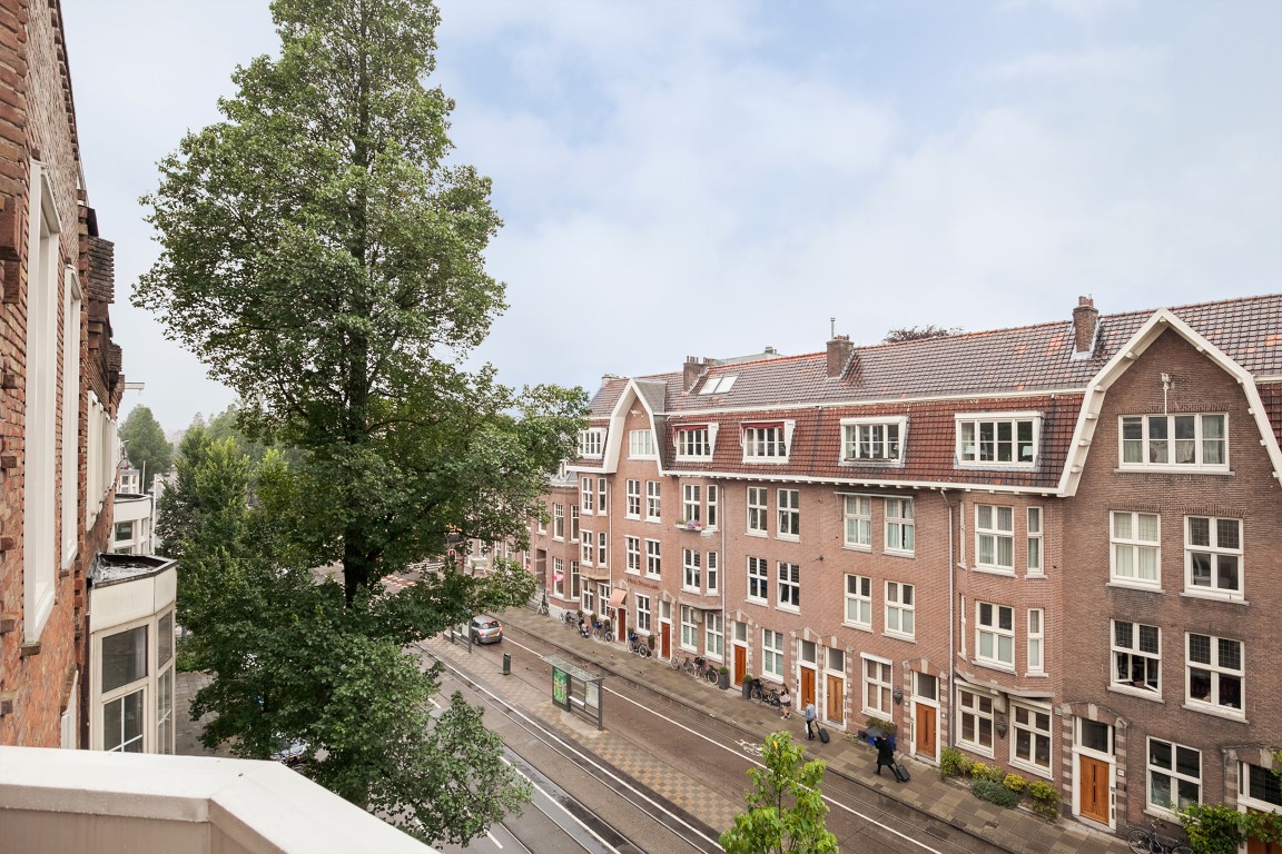 De Lairessestraat 9-III,Amsterdam,Noord-Holland Nederland,2 Bedrooms Bedrooms,2 BathroomsBathrooms,Apartment,De Lairessestraat ,3,1183