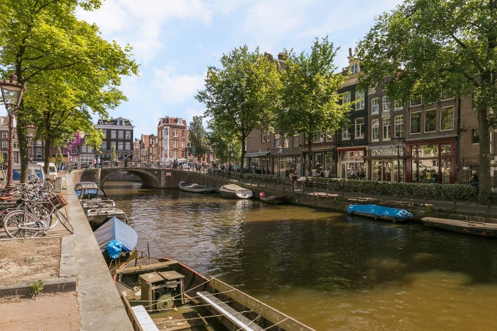 Lange Leidsedwarsstraat 214-III,Amsterdam,Noord-Holland Nederland,2 Bedrooms Bedrooms,1 BathroomBathrooms,Apartment,Lange Leidsedwarsstraat,3,1185