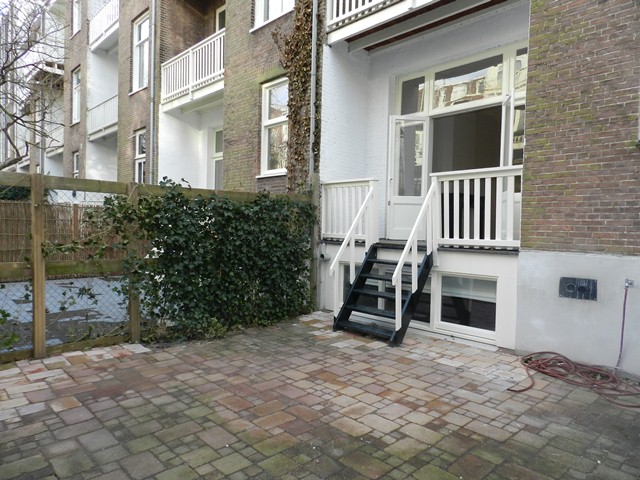 Valeriusstraat 110 huis 1075 GC, Amsterdam, Noord-Holland Netherlands, 6 Bedrooms Bedrooms, ,2 BathroomsBathrooms,Apartment,For Rent,Valeriusstraat ,1193