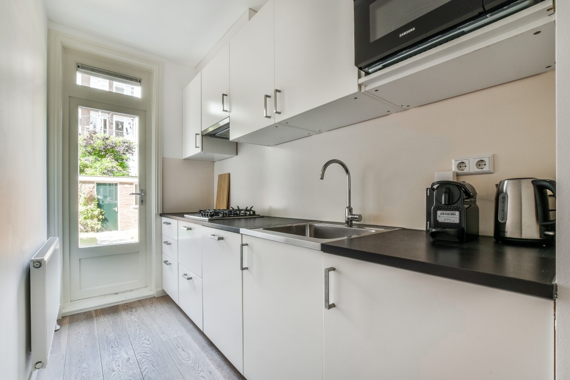 Leiduinstraat 28 huis, Amsterdam, Noord-Holland Nederland, 2 Bedrooms Bedrooms, ,1 BathroomBathrooms,Apartment,For Rent,Leiduinstraat,1196