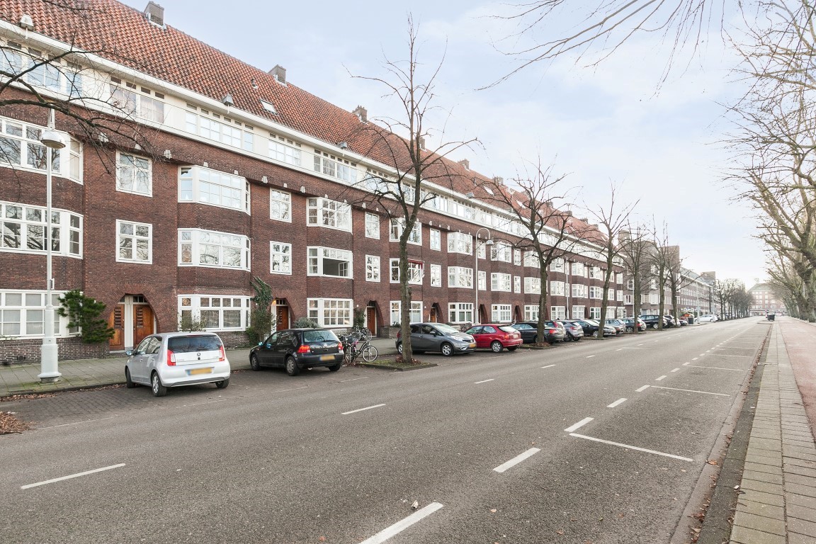 Olympiaplein 13 hs Amsterdam,Noord-Holland Nederland,4 Bedrooms Bedrooms,1 BathroomBathrooms,Apartment,Olympiaplein,1024