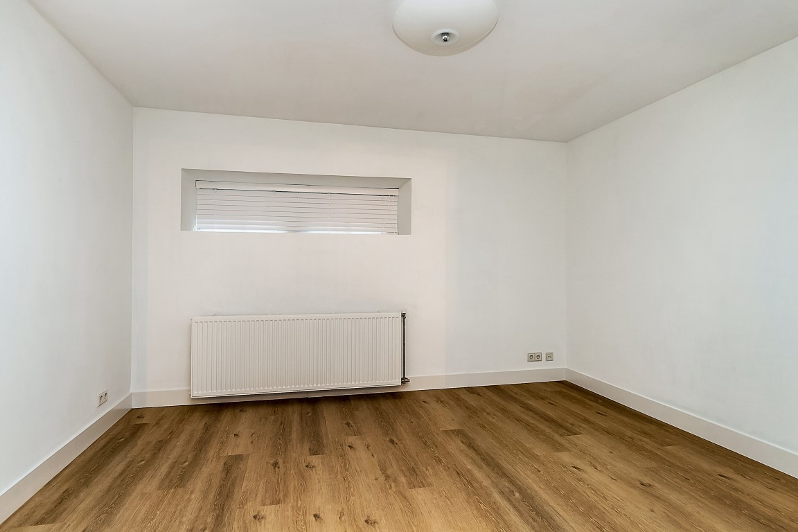 De Lairessestraat 170-A, Amsterdam, Noord-Holland Netherlands, 3 Bedrooms Bedrooms, ,2 BathroomsBathrooms,Apartment,For Rent,De Lairessestraat ,1209