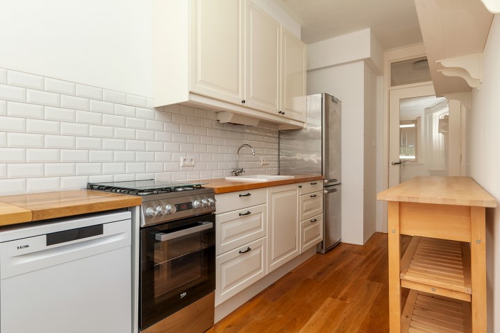 Mesdagstraat 54-II, Amsterdam, Noord-Holland Nederland, 2 Slaapkamers Slaapkamers, ,1 BadkamerBadkamers,Appartement,Huur,Mesdagstraat,1216