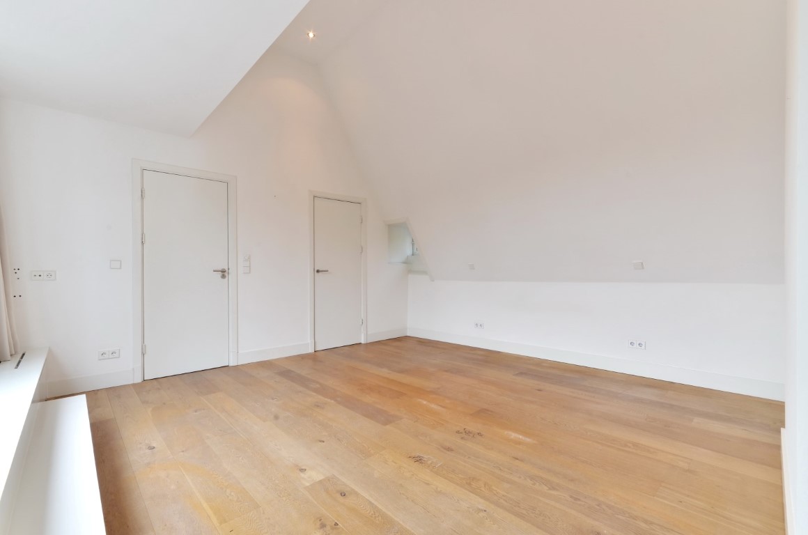 Gerrit van der Veenstraat 124-II Amsterdam,Noord-Holland Nederland,3 Bedrooms Bedrooms,2 BathroomsBathrooms,Apartment,Gerrit van der Veenstraat,2,1026