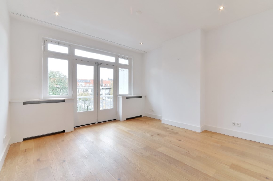 Gerrit van der Veenstraat 124-II Amsterdam,Noord-Holland Nederland,3 Bedrooms Bedrooms,2 BathroomsBathrooms,Apartment,Gerrit van der Veenstraat,2,1026