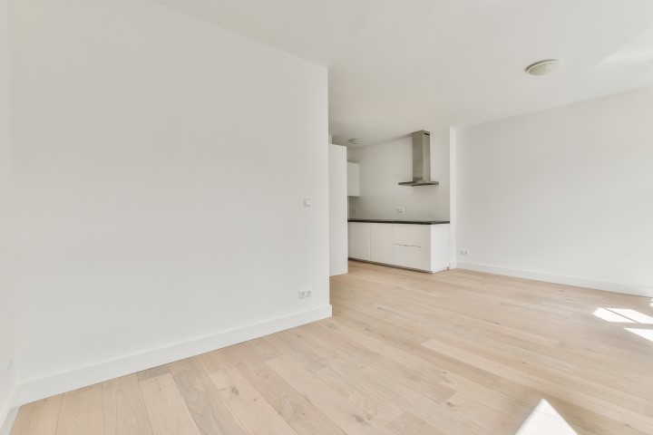 Leiduinstraat 24-II, Amsterdam, Noord-Holland Nederland, 2 Bedrooms Bedrooms, ,1 BathroomBathrooms,Apartment,For Rent,Leiduinstraat ,2,1222