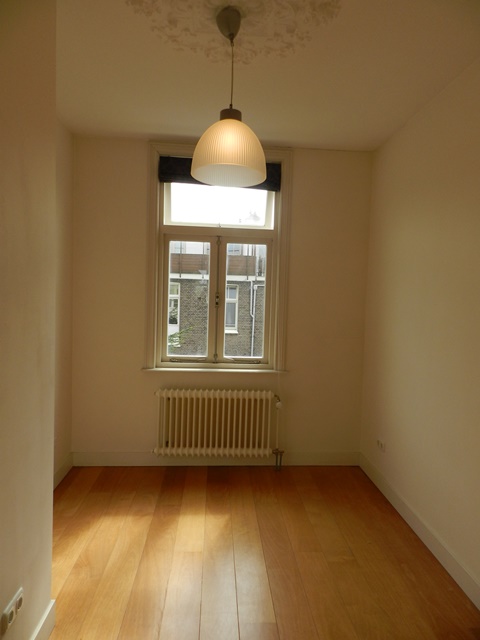 Koninginneweg 257, Amsterdam, Noord-Holland Nederland, 4 Bedrooms Bedrooms, ,1 BathroomBathrooms,Apartment,For Rent,Koninginneweg,2,1236