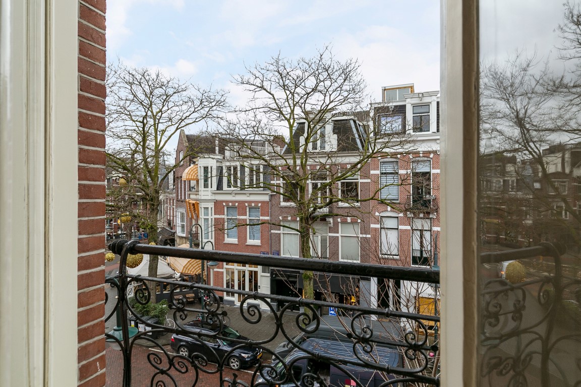 Cornelis Schuytstraat 10-II, Amsterdam, Noord-Holland Nederland, 2 Bedrooms Bedrooms, ,1 BathroomBathrooms,Apartment,For Rent,Cornelis Schuytstraat,2,1244