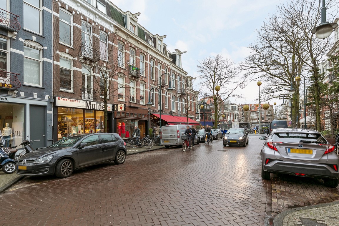 Cornelis Schuytstraat 10-II, Amsterdam, Noord-Holland Nederland, 2 Bedrooms Bedrooms, ,1 BathroomBathrooms,Apartment,For Rent,Cornelis Schuytstraat,2,1244