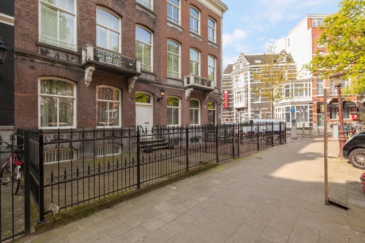 Tesselschadestraat 13-C 1054 ET, Amsterdam, Noord-Holland Nederland, 4 Bedrooms Bedrooms, ,2 BathroomsBathrooms,Apartment,For Rent,Tesselschadestraat,3,1250