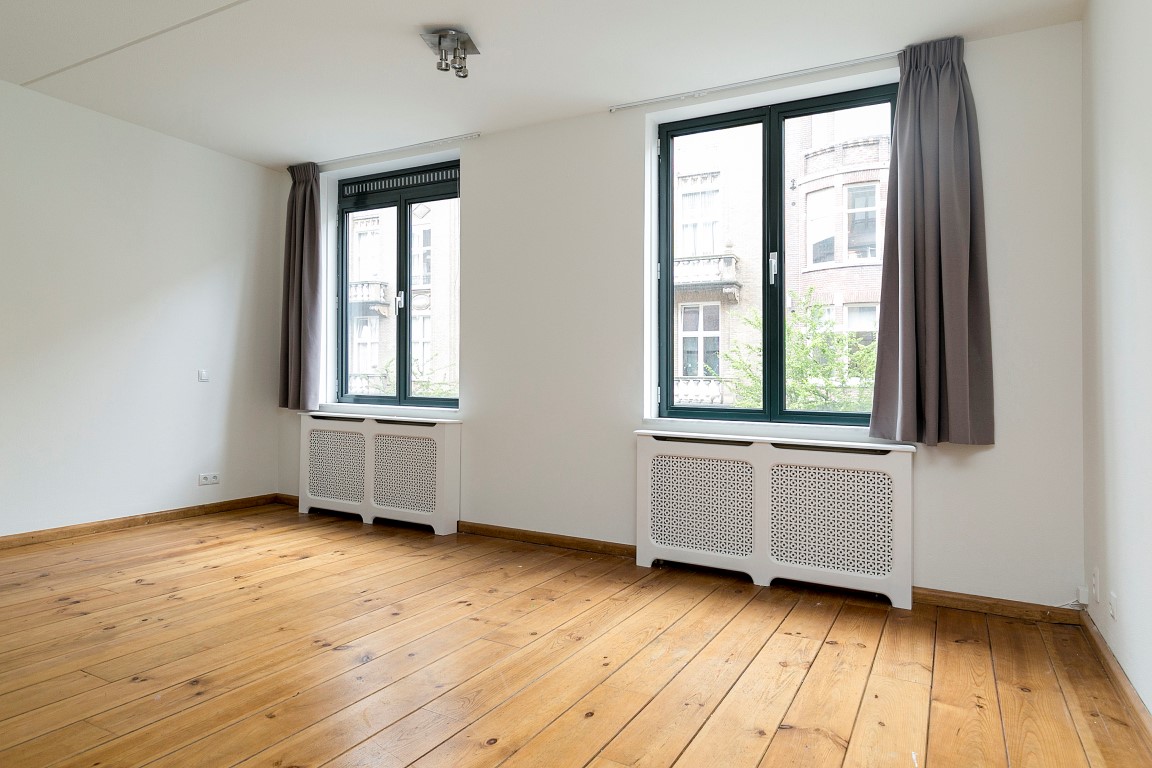 Pieter de Hoochstraat 7-G, Amsterdam, Noord-Holland Nederland, 2 Bedrooms Bedrooms, ,1 BathroomBathrooms,Apartment,For Rent,Pieter de Hoochstraat ,1,1252