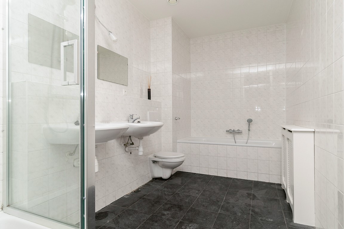 Pieter de Hoochstraat 7-G, Amsterdam, Noord-Holland Nederland, 2 Bedrooms Bedrooms, ,1 BathroomBathrooms,Apartment,For Rent,Pieter de Hoochstraat ,1,1252