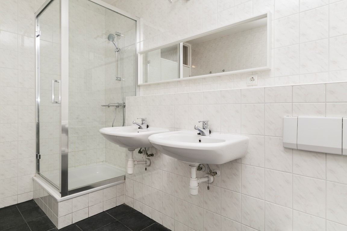 Pieter de Hoochstraat 7-G, Amsterdam, Noord-Holland Nederland, 2 Bedrooms Bedrooms, ,1 BathroomBathrooms,Apartment,For Rent,Pieter de Hoochstraat ,1,1252