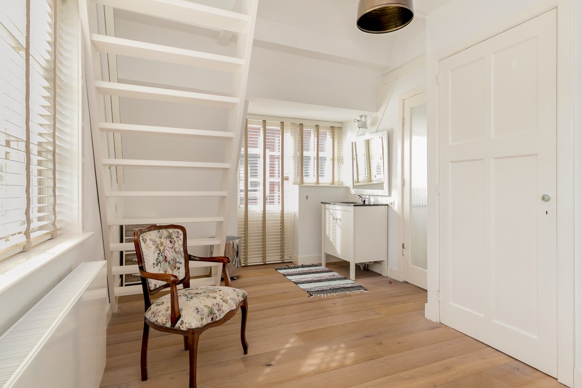 Koningin Wilhelminalaan 3, Ouderkerk aan de Amstel, Noord-Holland Netherlands, 3 Slaapkamers Slaapkamers, ,1 BadkamerBadkamers,House,Huur,Koningin Wilhelminalaan,1258