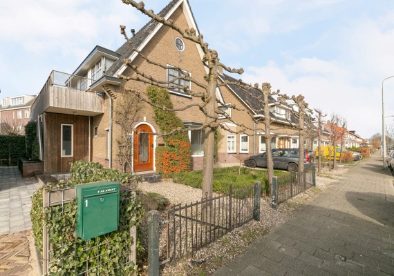homes for rent on Koningin Wilhelminalaan 3
