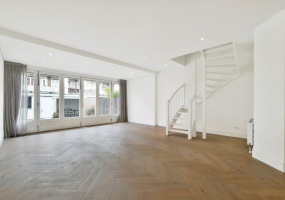 Leiduinstraat 34 huis 1058SK, Amsterdam, Noord-Holland Nederland, 3 Slaapkamers Slaapkamers, ,1 BadkamerBadkamers,Appartement,Huur,Leiduinstraat,1276