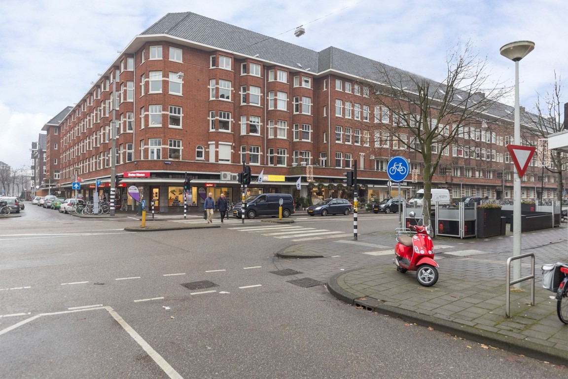 Watteaustraat 24hs Amsterdam,Noord-Holland Nederland,3 Slaapkamers Slaapkamers,1 BadkamerBadkamers,Appartement,Watteaustraat,1035