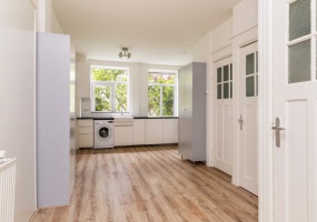 Lumeijstraat 44 huis 1056VZ, Amsterdam, Noord-Holland Nederland, 3 Slaapkamers Slaapkamers, ,2 BadkamersBadkamers,Appartement,Huur,Lumeijstraat 44 huis,1287