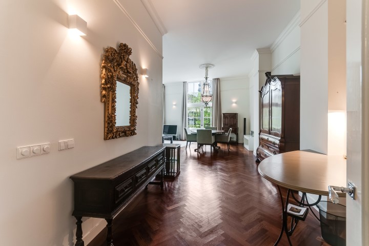 Herengracht 189 K Amsterdam,Noord-Holland Nederland,2 Bedrooms Bedrooms,2 BathroomsBathrooms,Apartment,Herengracht,2,1036