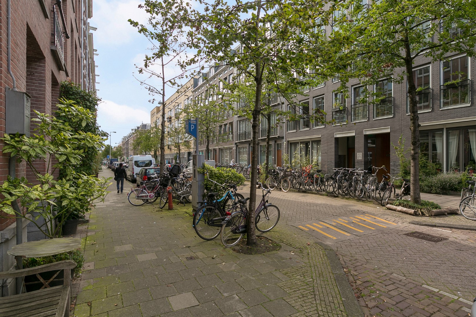 Eerste Jan van der Heijdenstraat 131 G, Amsterdam, Noord-Holland Nederland, 2 Bedrooms Bedrooms, ,1 BathroomBathrooms,Apartment,For Rent,Eerste Jan van der Heijdenstraat,4,1306