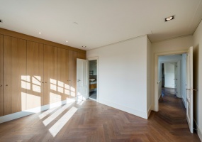 Koningslaan 26 A, Amsterdam Noord-Holland Netherlands, 4 Bedrooms Bedrooms, ,4 BathroomsBathrooms,Apartment,For Rent,Koningslaan,1312