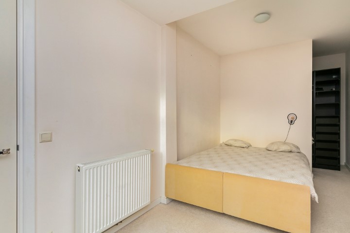 Deurloostraat 41-huis 1078 HS, Amsterdam, Noord-Holland Netherlands, 2 Bedrooms Bedrooms, ,1 BathroomBathrooms,Apartment,For Rent,Deurloostraat,1325