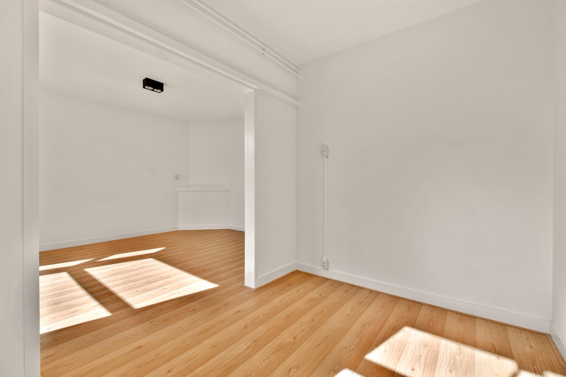 Curacaostraat 59 III 1058 BN, Amsterdam, Noord-Holland Netherlands, 1 Bedroom Bedrooms, ,1 BathroomBathrooms,Apartment,For Rent,Curacaostraat,3,1420
