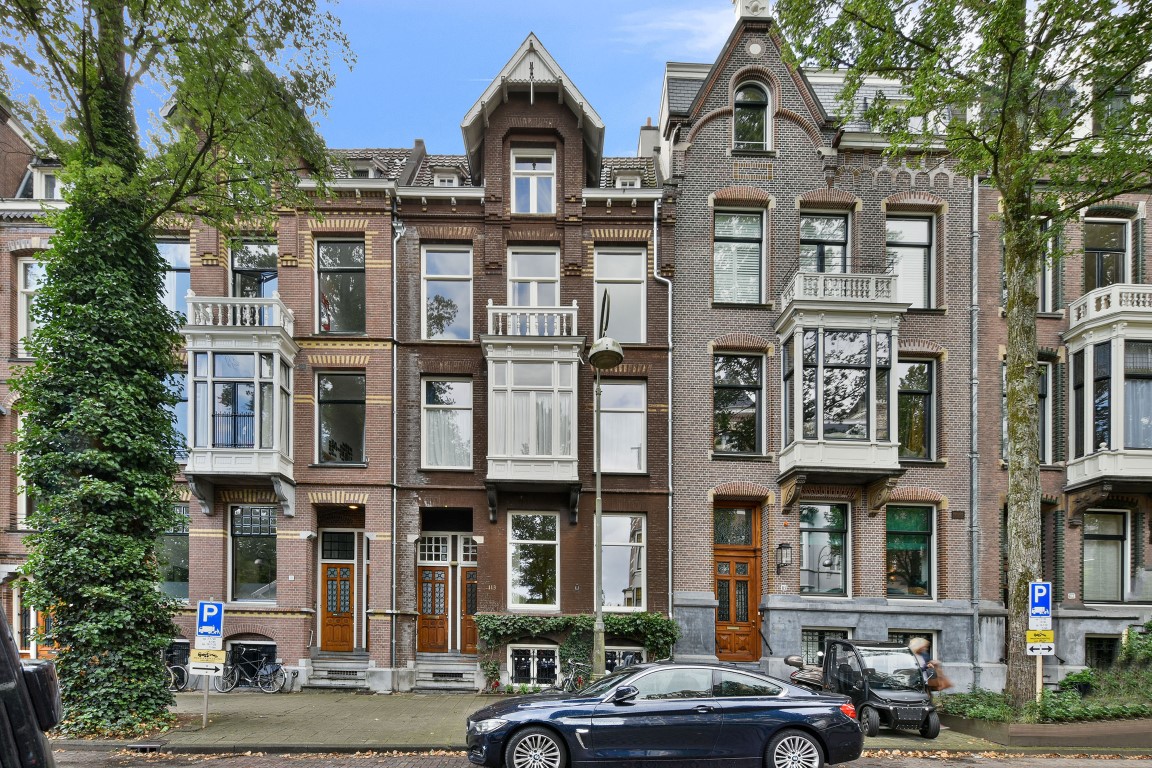 Van Eeghenstraat 113 II 1071 EZ, Amsterdam, Noord-Holland Nederland, 4 Slaapkamers Slaapkamers, ,2 BadkamersBadkamers,Appartement,Huur,Van Eeghenstraat,2,1447