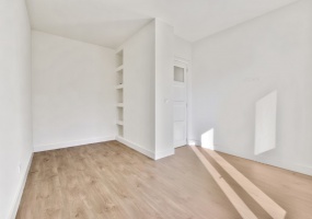 Van Walbeeckstraat 48 III, Amsterdam, Noord-Holland Nederland, 2 Slaapkamers Slaapkamers, ,1 BadkamerBadkamers,Appartement,Huur,Van Walbeeckstraat 48 III,1,1478