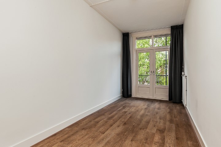 Amstelveenseweg 332 III 1076 CT, Amsterdam, Noord-Holland Nederland, 2 Slaapkamers Slaapkamers, ,1 BadkamerBadkamers,Appartement,Huur,Amstelveenseweg 332 III,1499