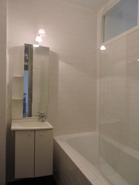 Van Tuyll van Serooskerkenweg 136-I,Amsterdam,Noord-Holland Nederland,2 Bedrooms Bedrooms,1 BathroomBathrooms,Apartment,Van Tuyll van Serooskerkenweg,1,1052