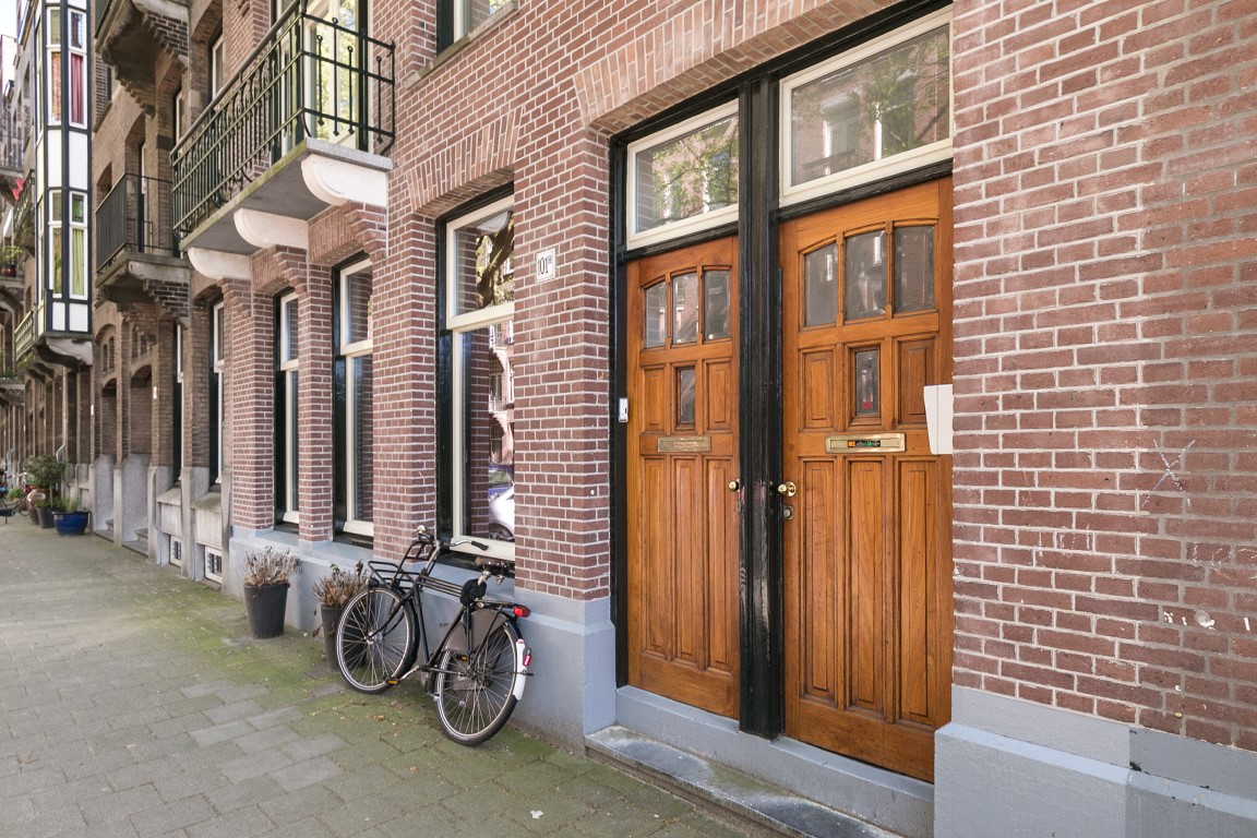 Lomanstraat 101 II 1075 PZ, Amsterdam, Noord-Holland Nederland, 1 Slaapkamer Slaapkamers, ,1 BadkamerBadkamers,Appartement,Huur,Lomanstraat,2,1529