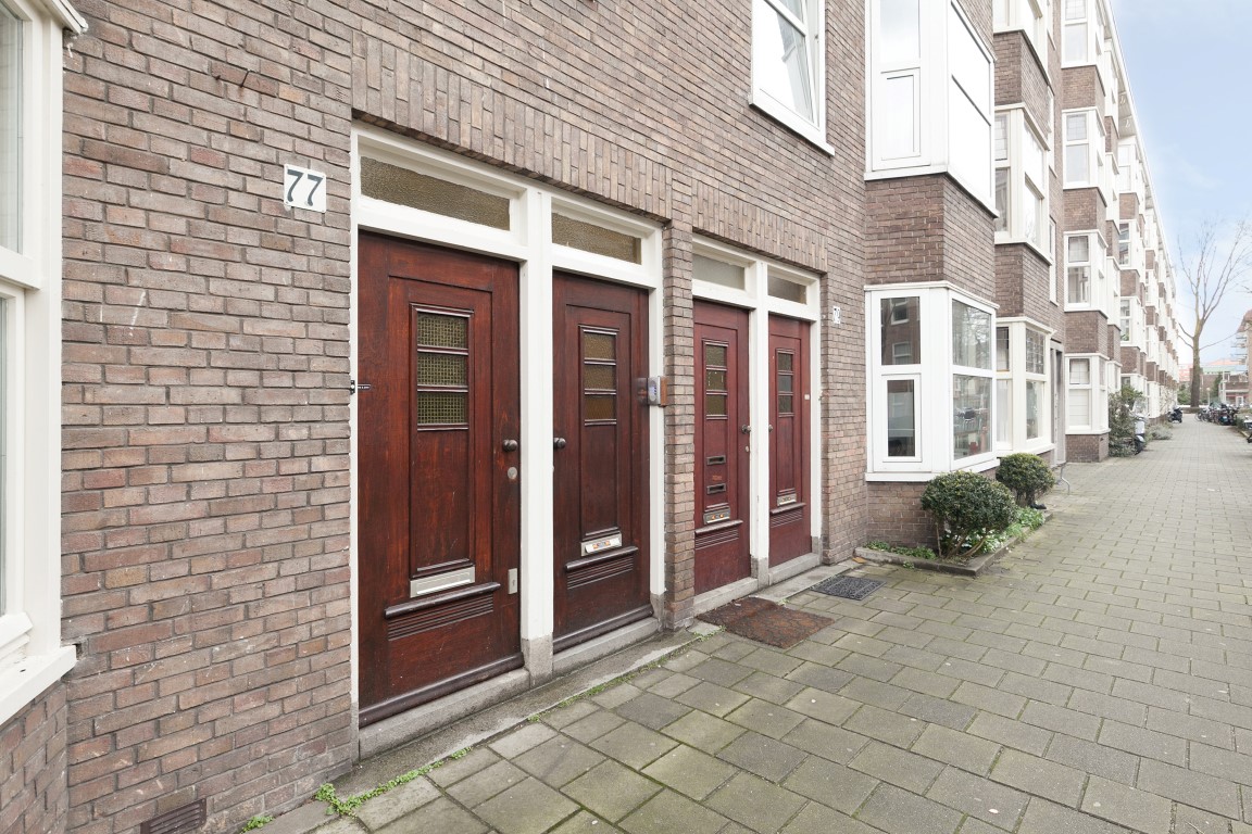Van Walbeeckstraat 77-III,Amsterdam,Noord-Holland Nederland,3 Bedrooms Bedrooms,2 BathroomsBathrooms,Apartment,Van Walbeeckstraat,3,1055