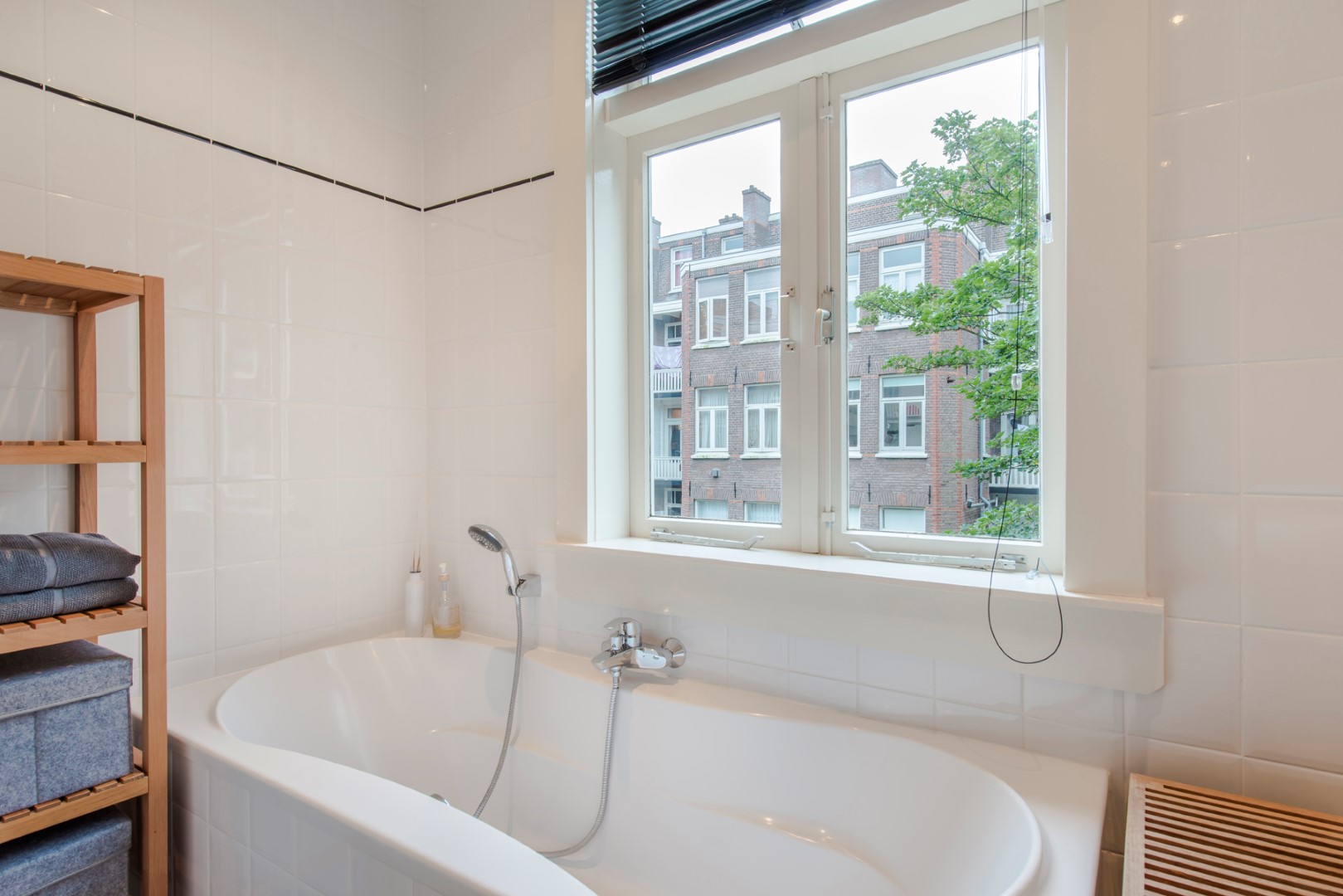 Pieter Aertszstraat 96 II 1074 VS, Amsterdam, Noord-Holland Netherlands, 1 Slaapkamer Slaapkamers, ,1 BadkamerBadkamers,Appartement,Huur,Pieter Aertszstraat ,2,1546