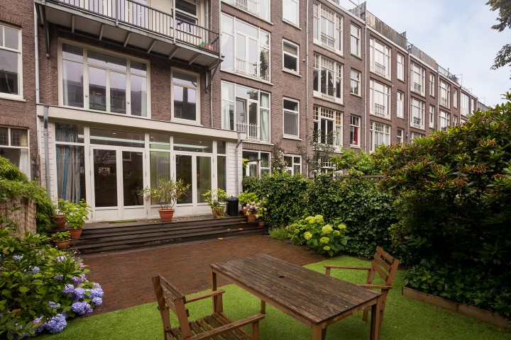 Wouwermanstraat 12 hs 1071 LX, Amsterdam, Noord-Holland Nederland, 5 Slaapkamers Slaapkamers, ,2 BadkamersBadkamers,Appartement,Huur,Wouwermanstraat ,1559