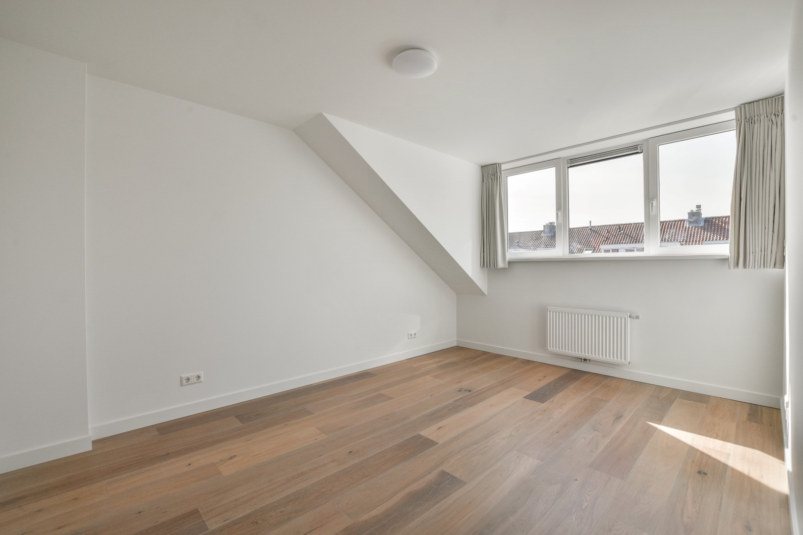 Berkenrodelaan 33 BV 1181 ZH, Amsterdam, Noord-Holland Nederland, 3 Slaapkamers Slaapkamers, ,1 BadkamerBadkamers,Appartement,Huur,Berkenrodelaan,2,1561