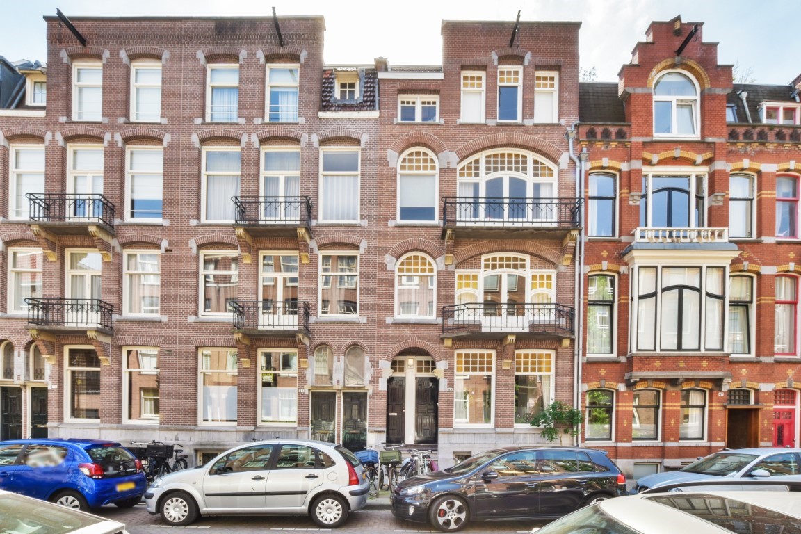 Valeriusstraat 45 Hs 1071 MD, Amsterdam, Noord-Holland Netherlands, 4 Slaapkamers Slaapkamers, ,3 BadkamersBadkamers,Appartement,Huur,Valeriusstraat 45 Hs,1601