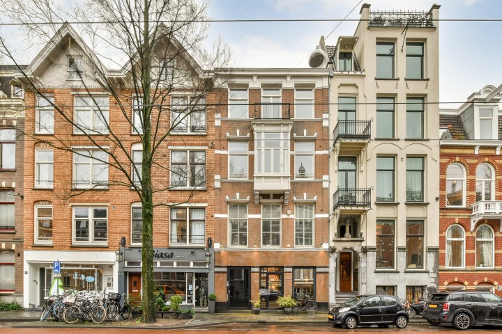Willemsparkweg 215-II 1071 HC, Amsterdam, Noord-Holland Netherlands, 4 Bedrooms Bedrooms, ,3 BathroomsBathrooms,Apartment,For Rent,Willemsparkweg 215-II,1618